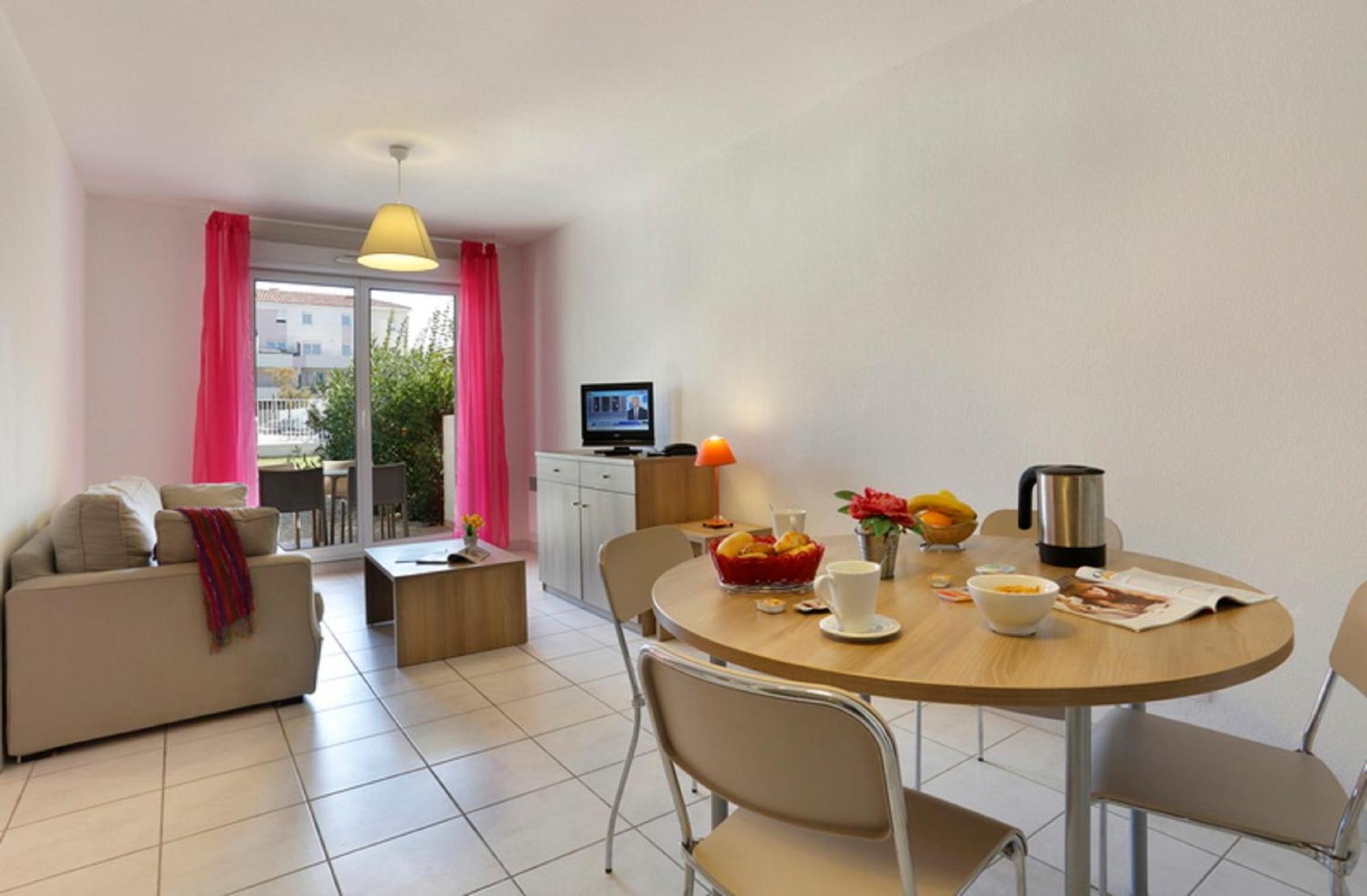 Vacanceole - Residence Cap Camargue 勒格罗-迪鲁瓦 外观 照片